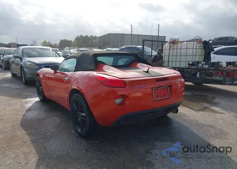 2009 Pontiac Solstice Street Edition from USA, damaged, VIN 1G2MK35B29Y104368